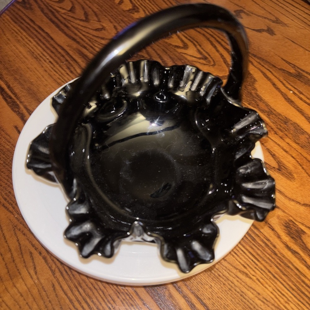 Fenton Black Solid Basket